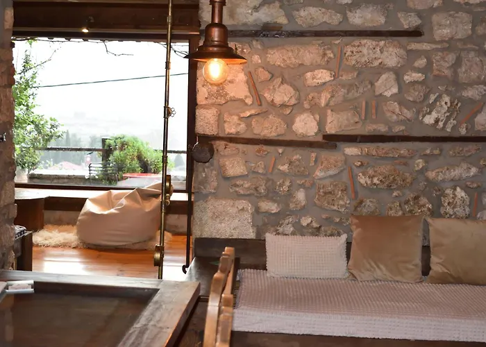 Tatil Evi μικρή πέτρινη μεζονέτα 2 *