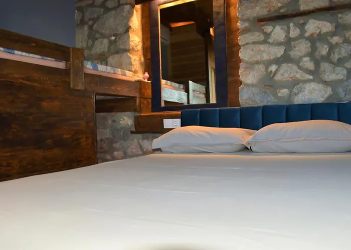 Tatil Evi μικρή πέτρινη μεζονέτα 2 *